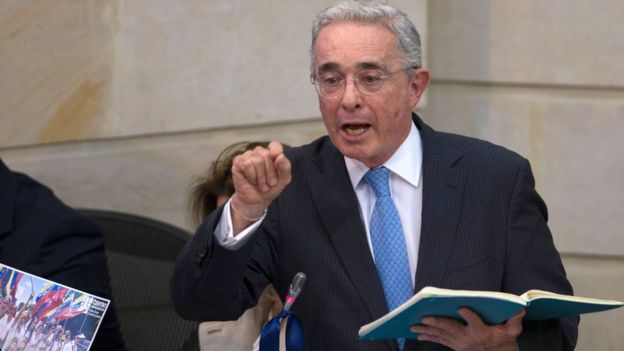 El ex presidente colombiano, Álvaro Uribe, líder del partido oficialista / AFP